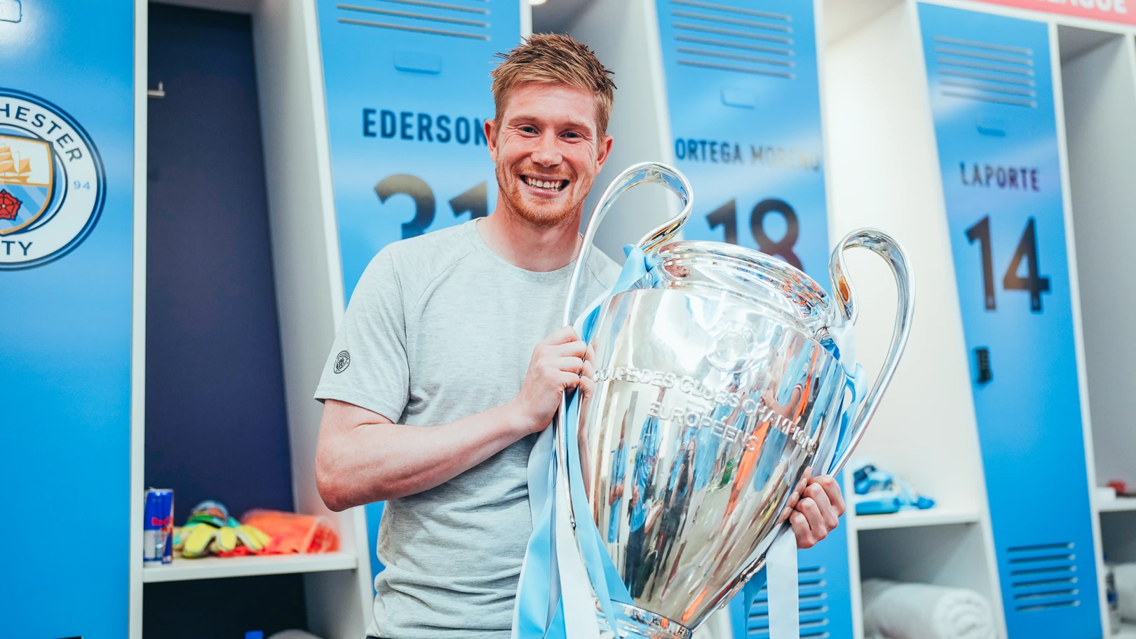 Kevin De Bruyne with the Champions League Trophy