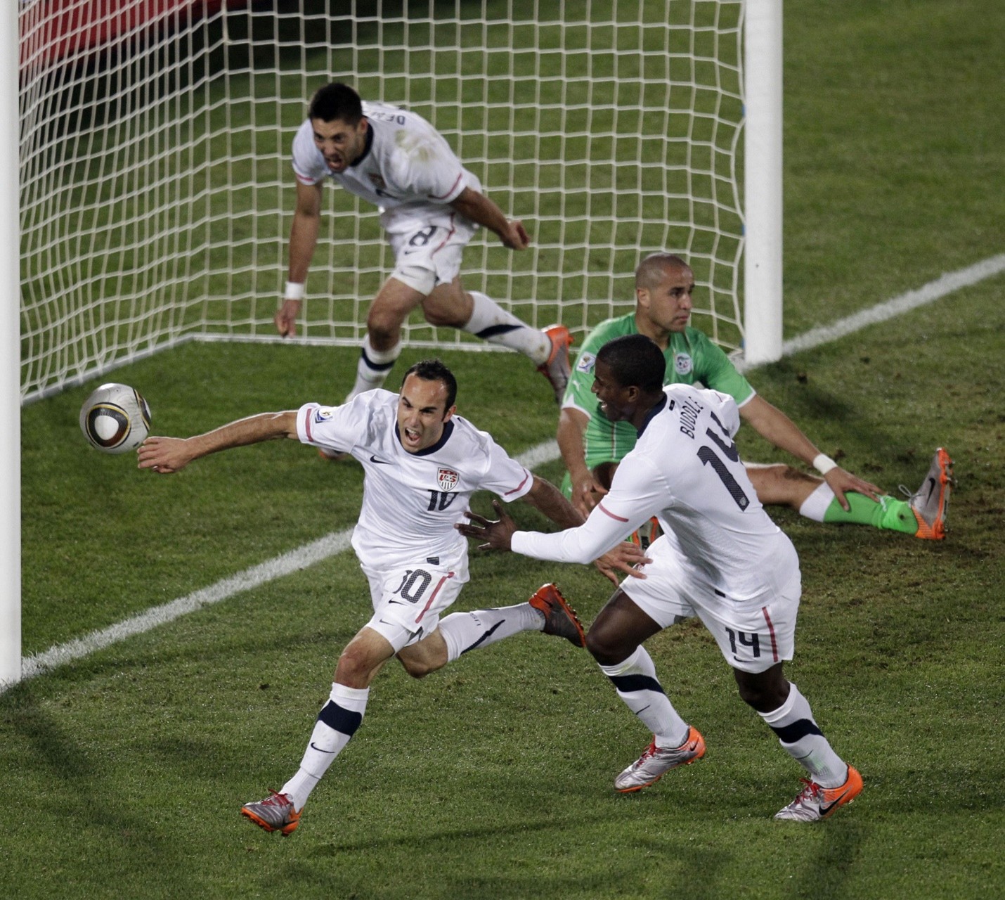 Landon Donovan best goal in the FIFA world cup 2010